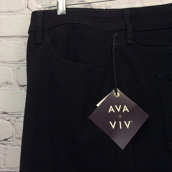 Ava & Viv Jean Shorts Women’s Plus Sz 22W Blk High Rise Cutoff Distressed Ripped - Picture 3 of 9